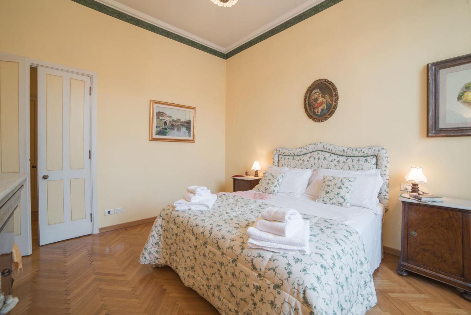 Italian Experience-Duomo Suite Florenz Exterior foto