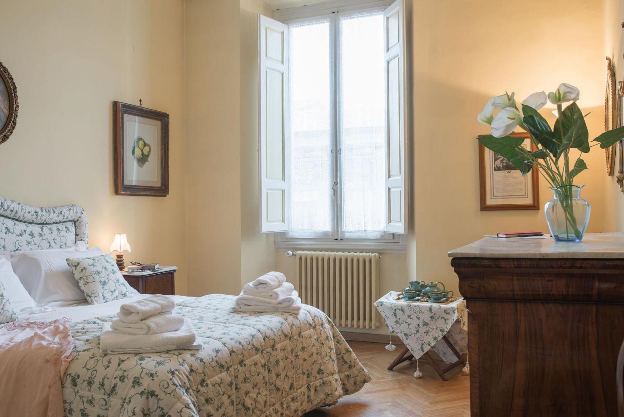Italian Experience-Duomo Suite Florenz Exterior foto